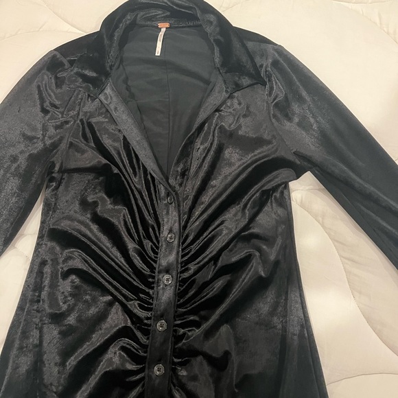 Free people black shayla mini dress! worn 2x size S - Picture 4 of 4